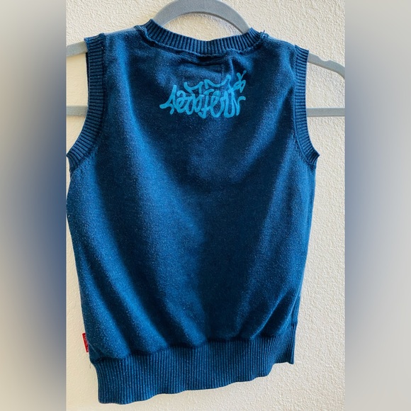 A beautiful European „NameIt“ sleeveless shirt - Picture 4 of 4